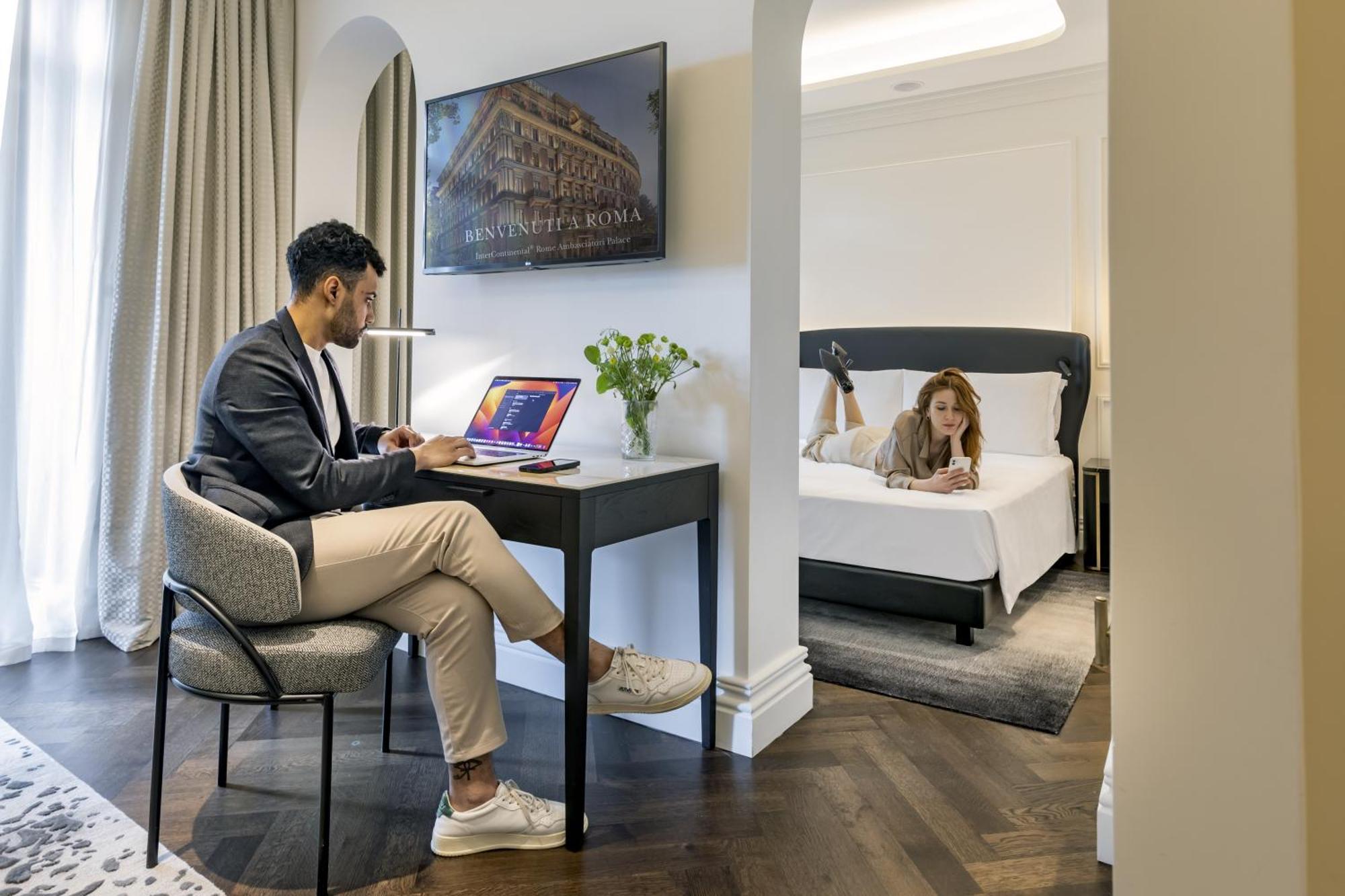 Intercontinental Rome Ambasciatori Palace By Ihg ภายนอก รูปภาพ